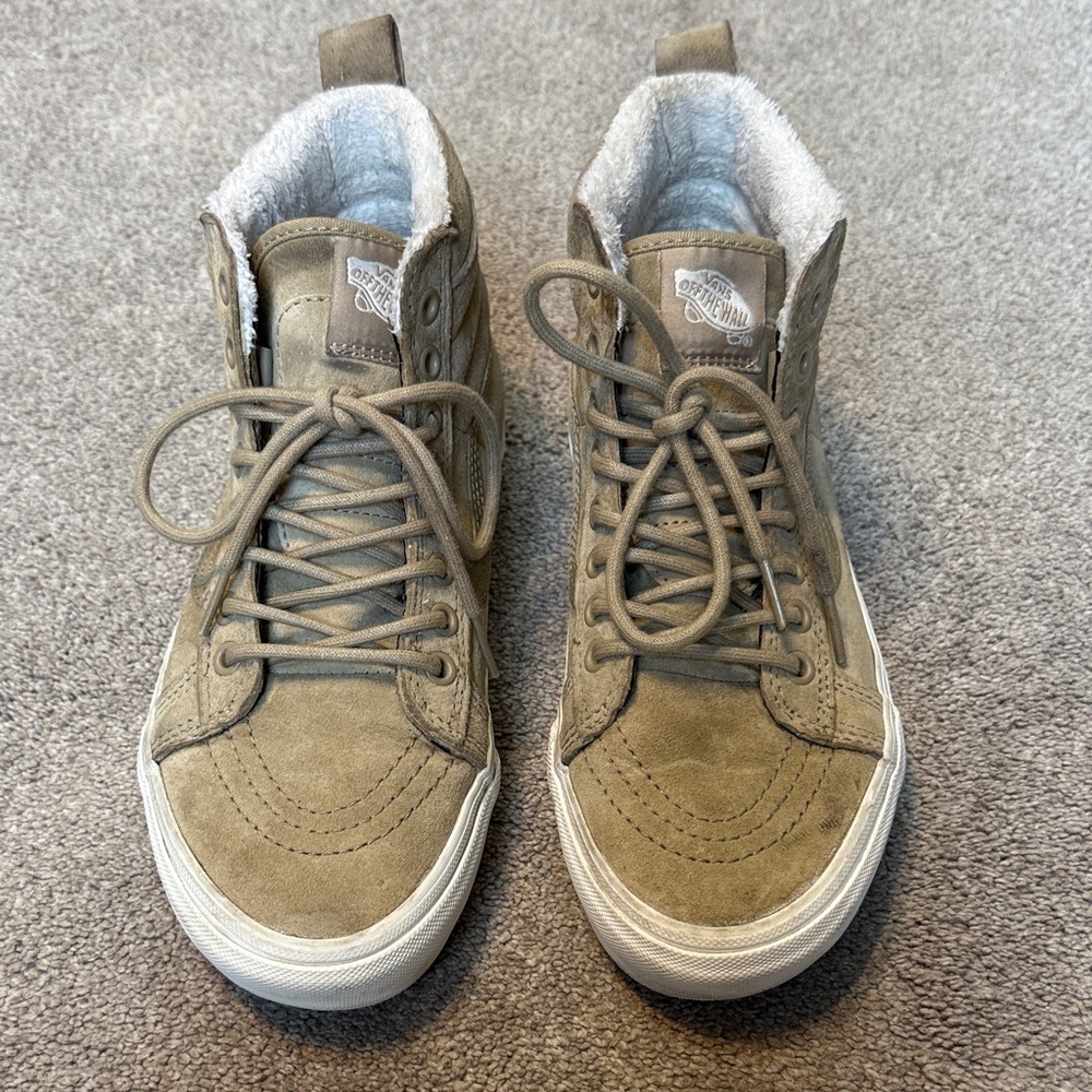 Vans Tan Suede Scotchgard Protector Fur Lined Sk8 High Sneakers Size 6